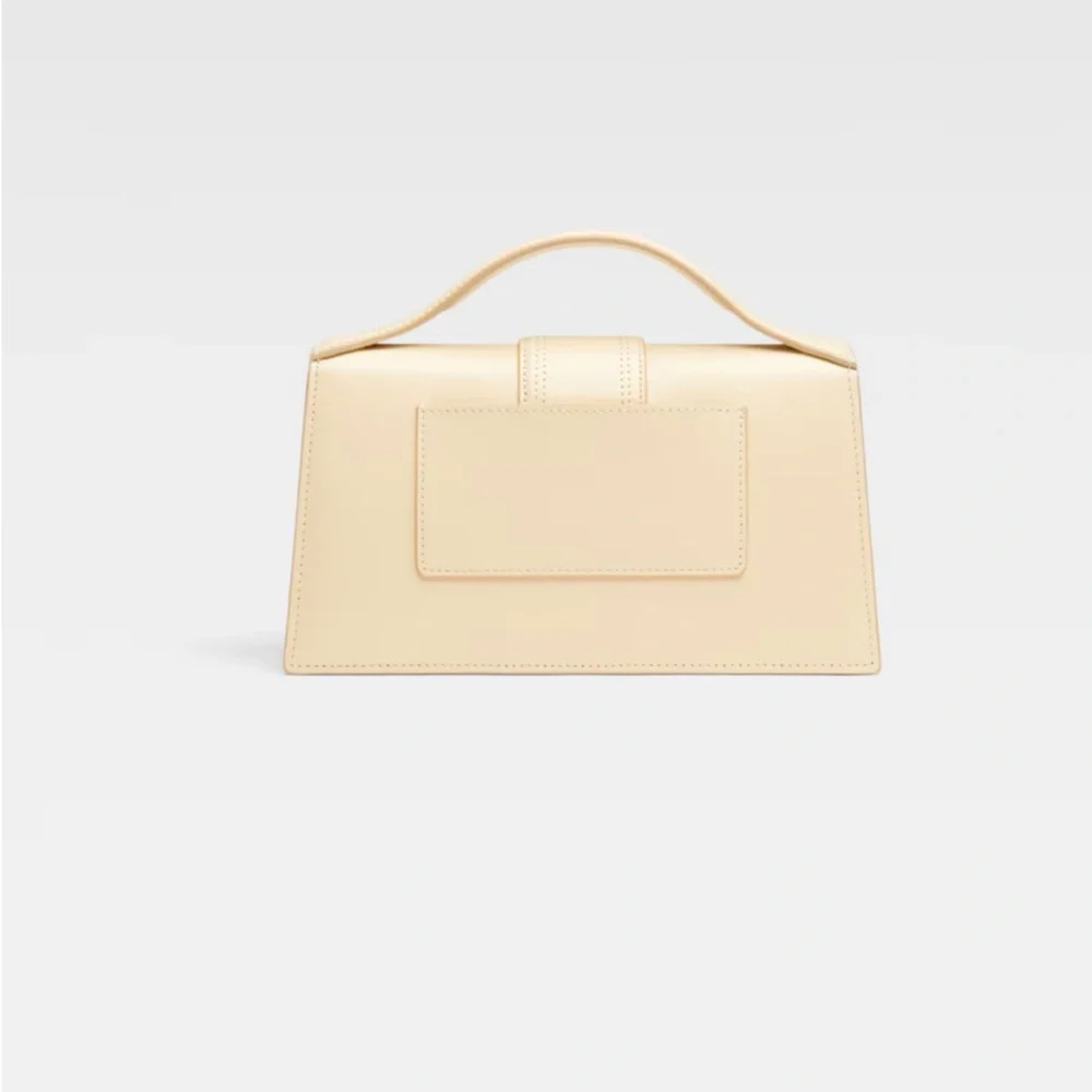 Jacquemus purse ivory color - Picture 3 of 6